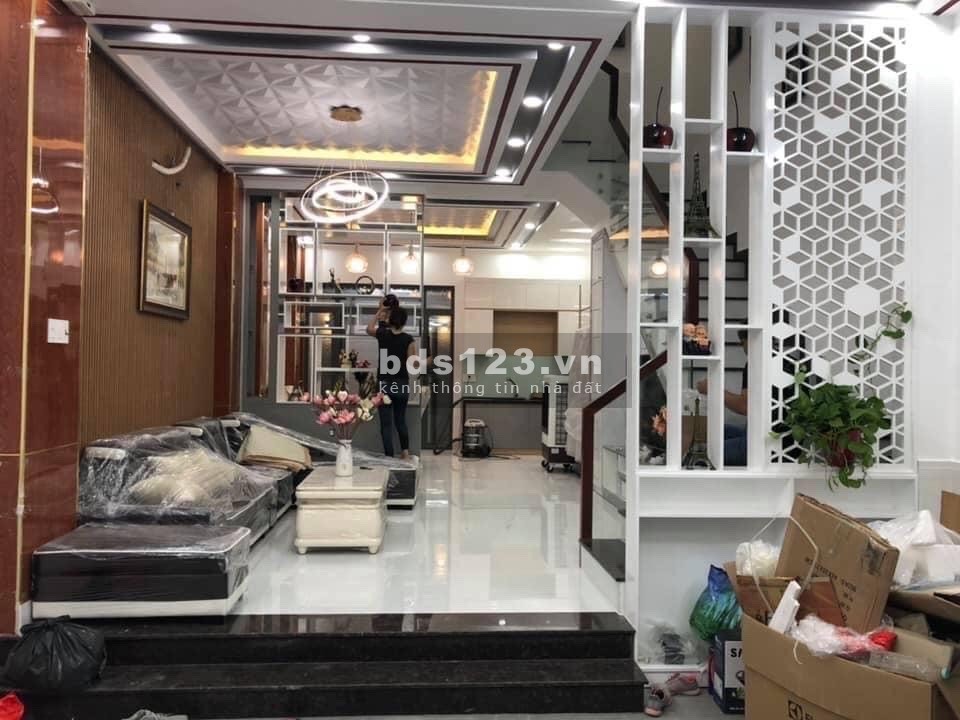 Nhà Mới Hiện Đại 5x16m 3 Lầu 4PN Gara Xe, 2552 Huỳnh tấn Phát 7,5 Tỷ