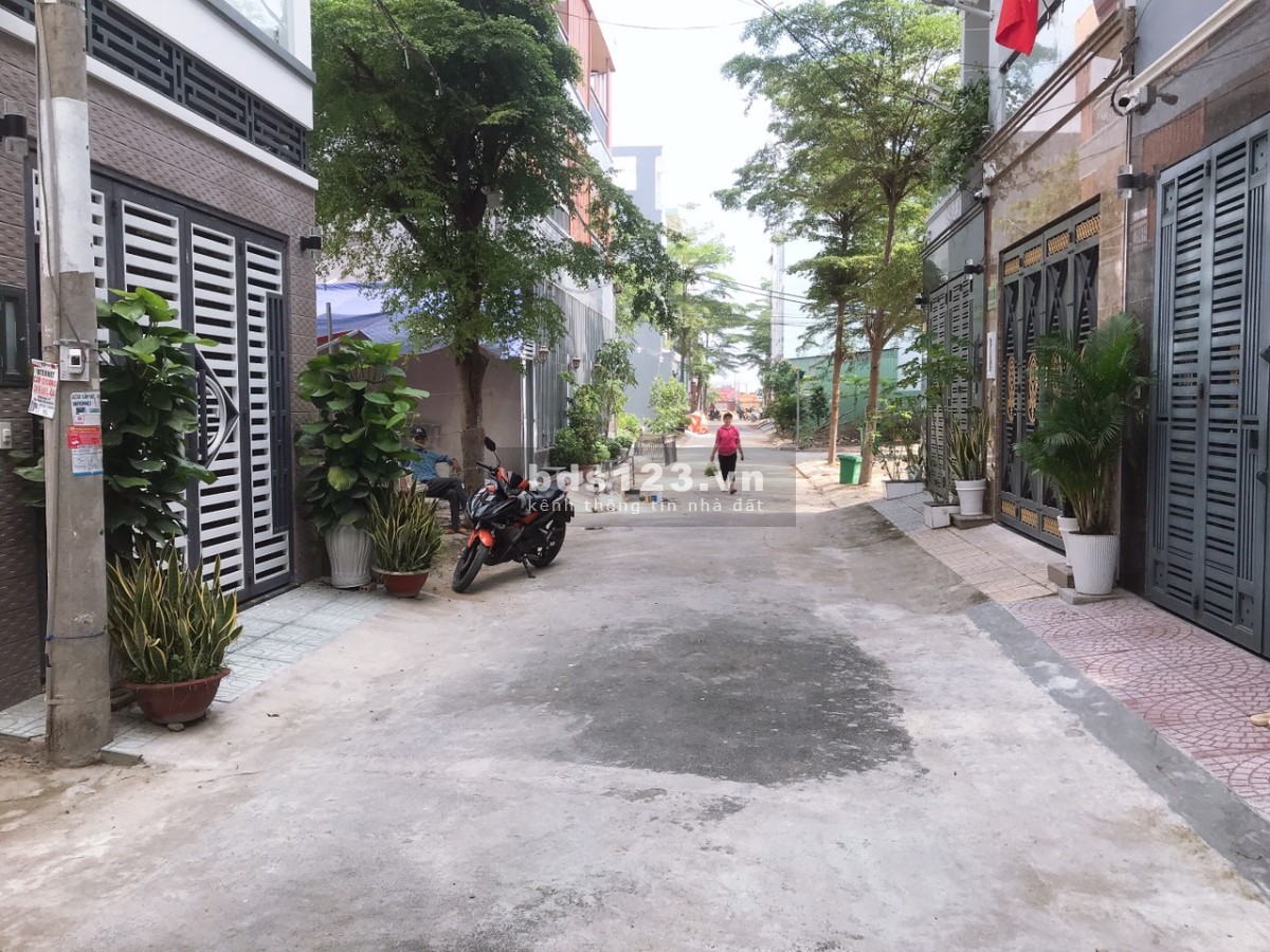 KDC The Sun 2329 Huỳnh tấn Phát, 4x13m, 3 lầu 4PN gara xe, Full NT Giá 5,8 Tỷ