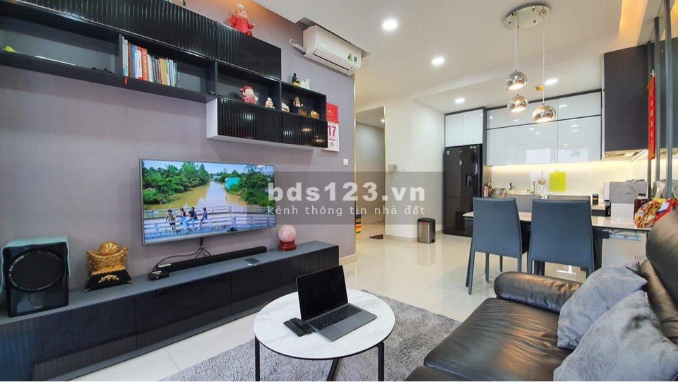 Bán 2PN The Sun Avenue view sông SG, đầy đủ nội thất. Giá 4 tỷ (bao thuế phí) LH: 0901858818 Mr Hải