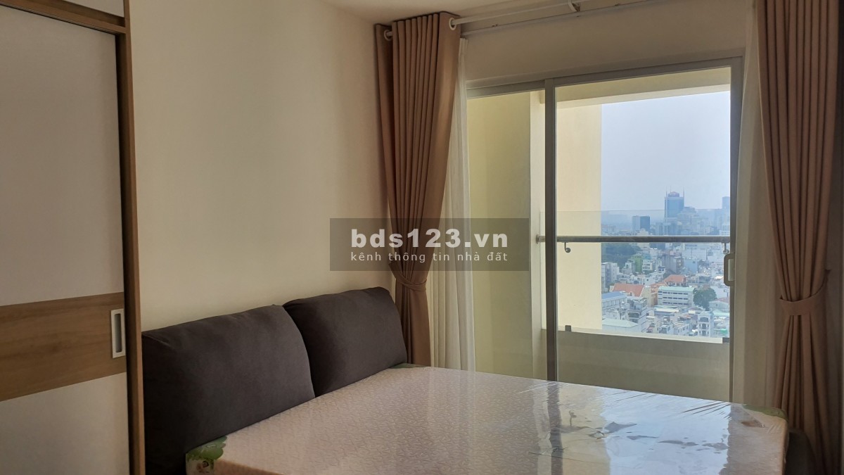 Cho thuê căn diện tích 71m2, 22tr/th, TERRA ROYAL, Quận 3