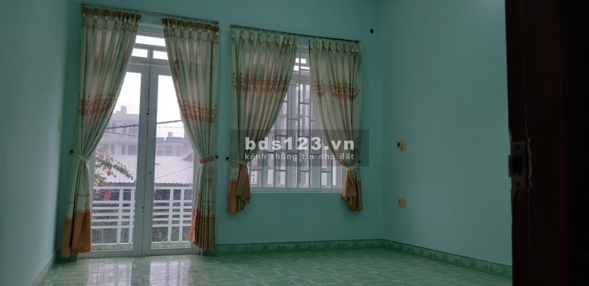Nhà 1 trệt 1 lầu dt 133m2 cho thuê 7tr Hiệp Thành_Q12