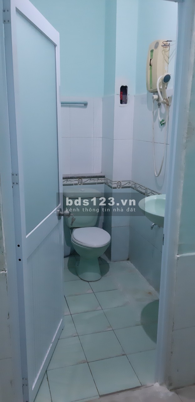 Nhà 1 trệt 1 lầu dt 133m2 cho thuê 7tr Hiệp Thành_Q12