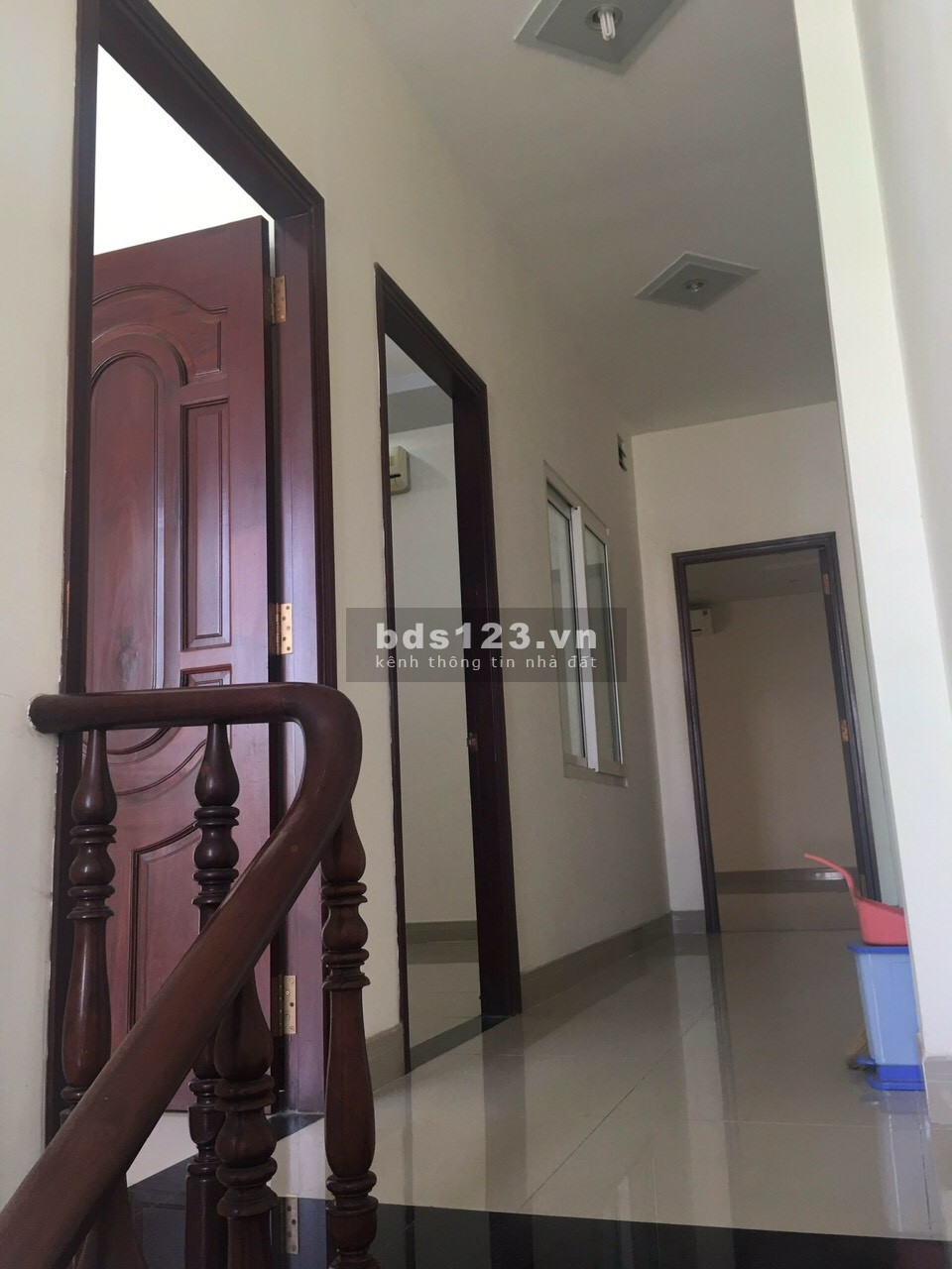 Cho thuê Nhà nguyên căn dt 6x23m DTSD (260m2)sân để ÔTÔ_Q12