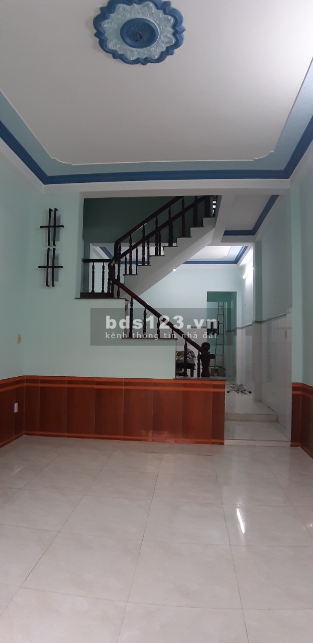 Nhà 1 trệt 1 lầu dt 133m2 cho thuê 7tr Hiệp Thành_Q12
