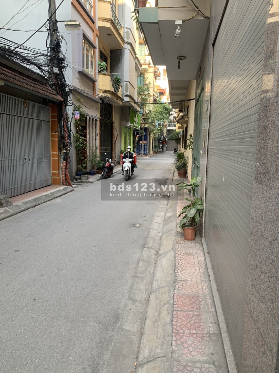 Nhà Đẹp Nhỏ Xinh Vừa Túi Tiền Ngõ Ô Tô Ngọc Lâm,Long Biên II Cho Vk Ck Trẻ Đây.