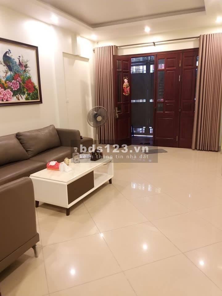 Bán nhà riêng Lê Trọng Tấn, Hà Đông, nội thất đầy đủ, DT 47m², giá 3,7 tỷ, LH 0388900209