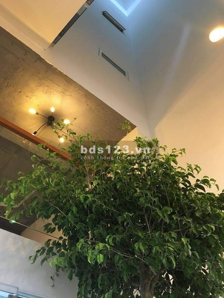 Sở hữu ngay siêu phẩm nhà 1 trệt 3 lầu mặt tiền khu dân cư có Sổ hồng riêng