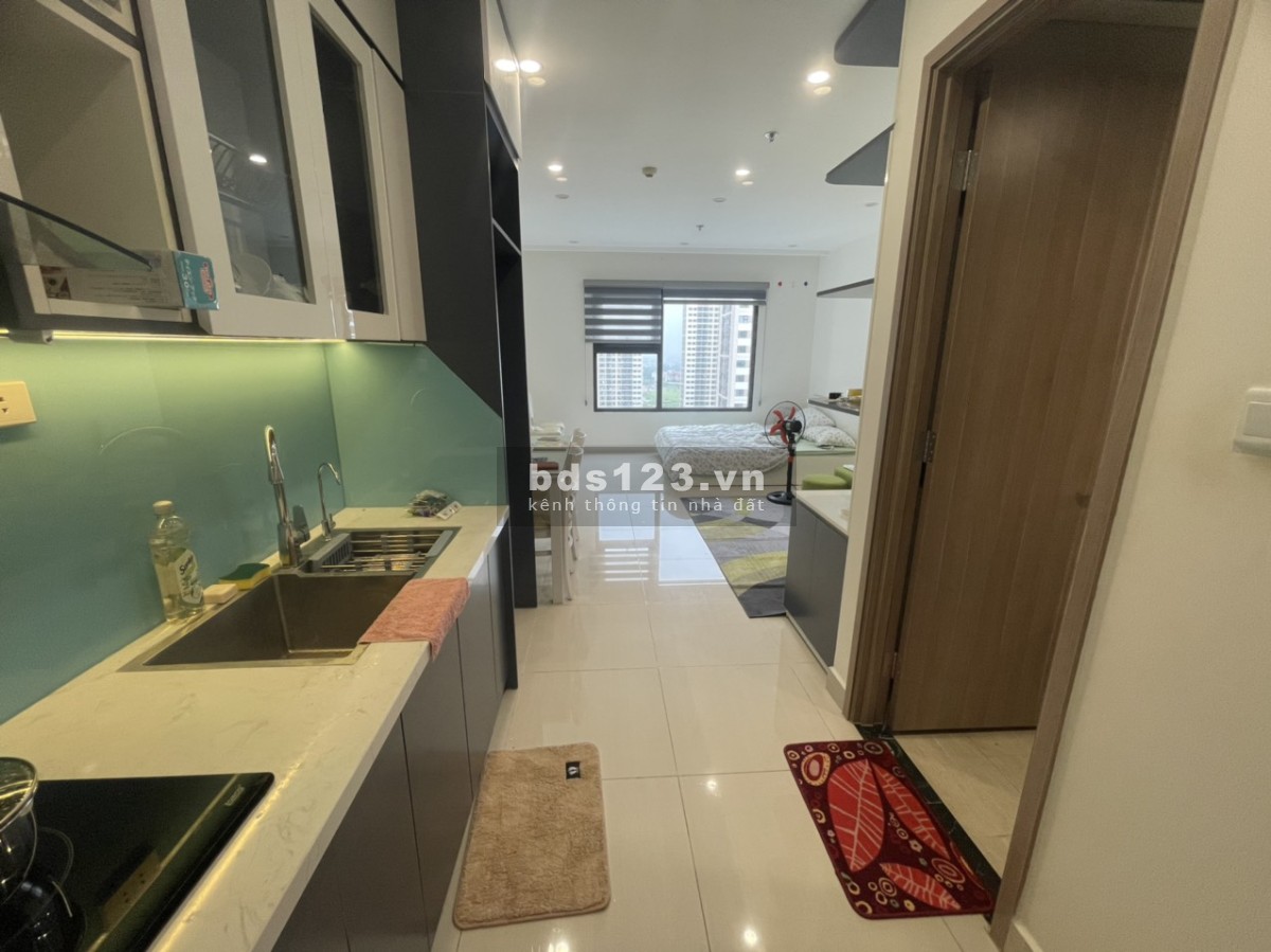 Cần bán căn hộ Studio Vinhomes Smart City như hình bên dưới, Full đồ, 1.3 tỷ bao phí. 0949779968
