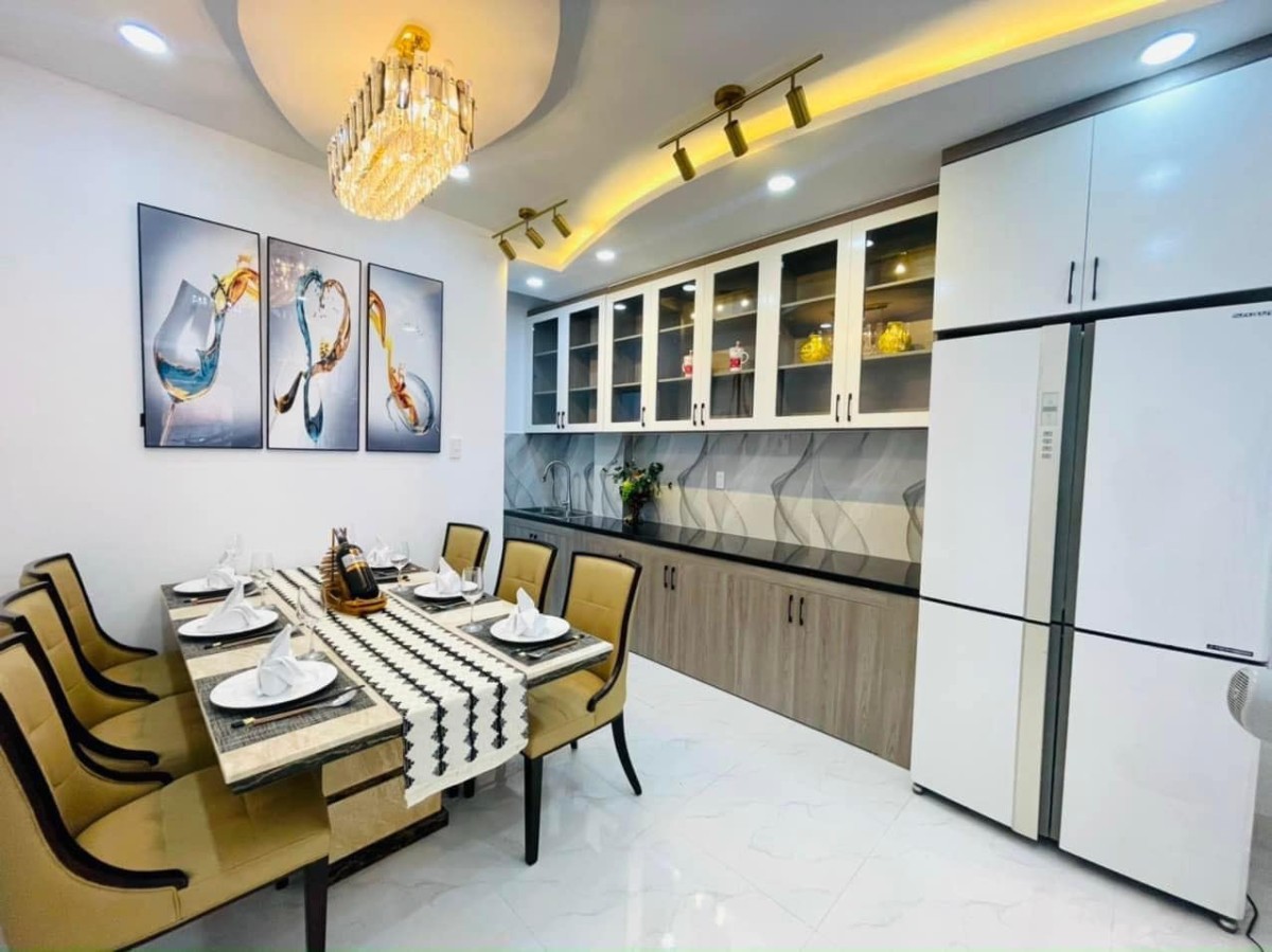 Bán nhà Quang Trung, hẻm xe hơi thông thoáng, nhà 5 tầng, tặng hồ bơi nhỉnh 6 tỷ