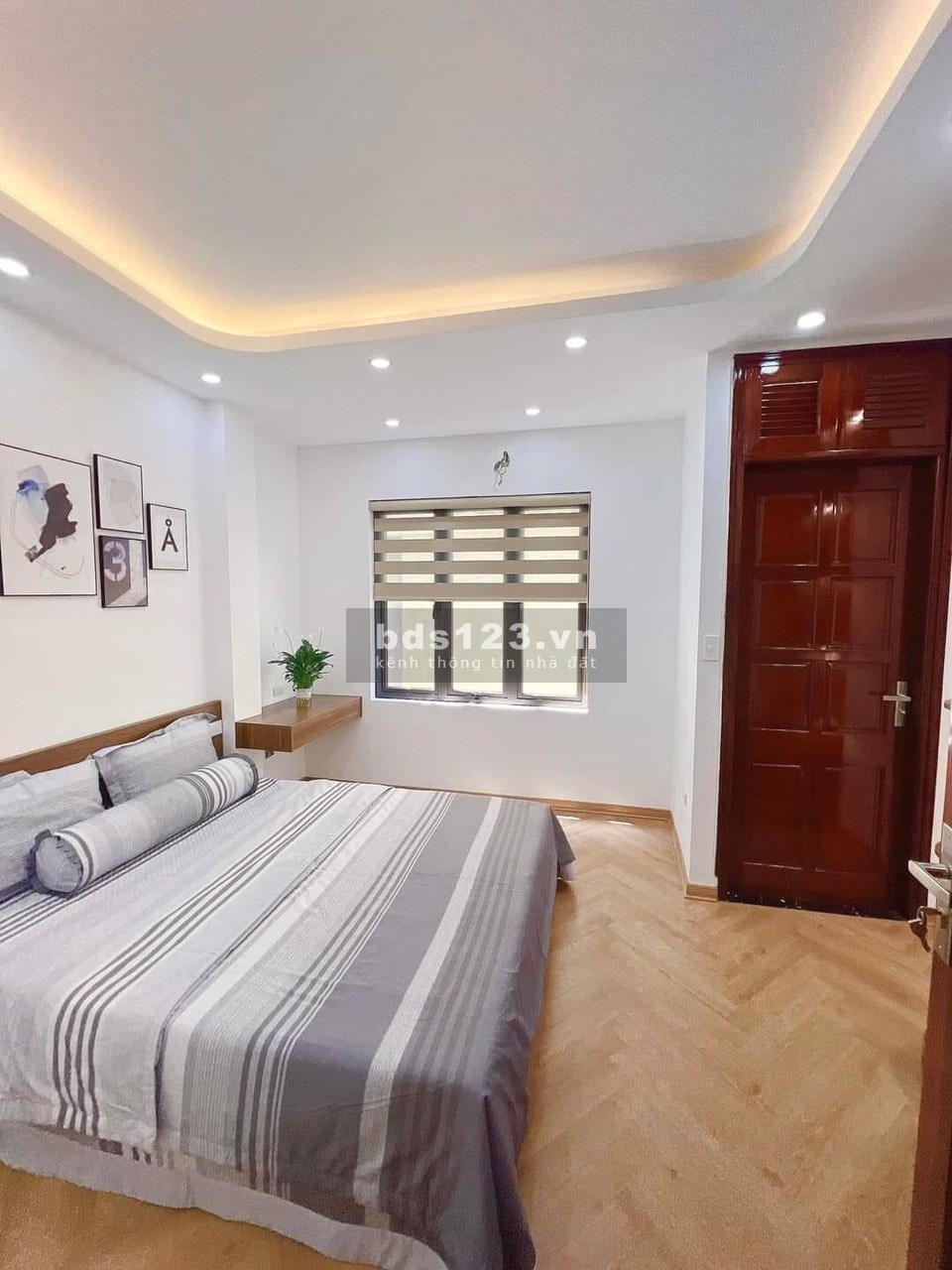 Nhà đẹp La Thành lô góc 3 thoáng đẳng cấp nhà ở khu an sinh tuyệt vời