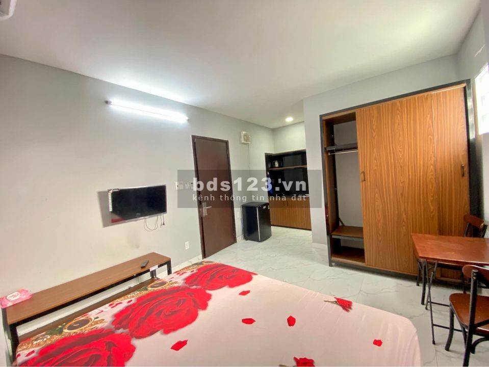 Cho thuê CHDV đường Ng Gia Trí, phường 25, full nội thất