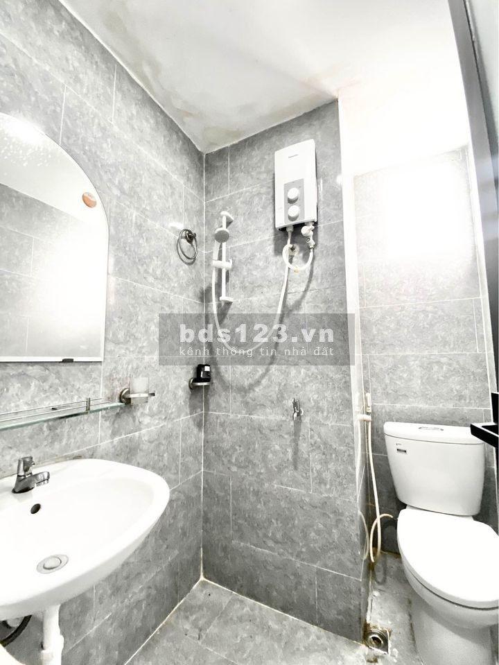 Cho thuê CHDV đường Ng Gia Trí, phường 25, full nội thất