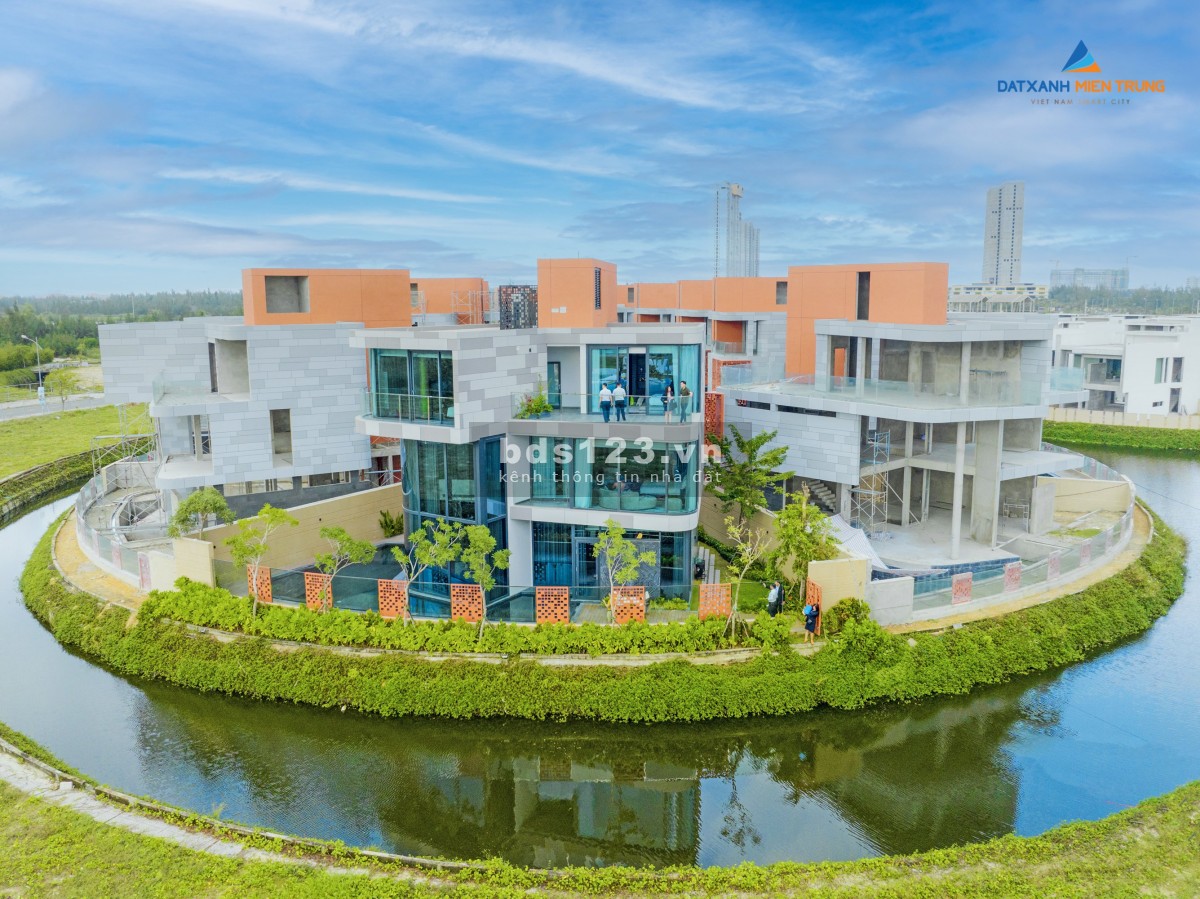Biệt thự nghỉ dưỡng ngay bãi tắm du lịch Đà Nẵng, sổ hồng sở hữu lâu dài, hình thật 100%