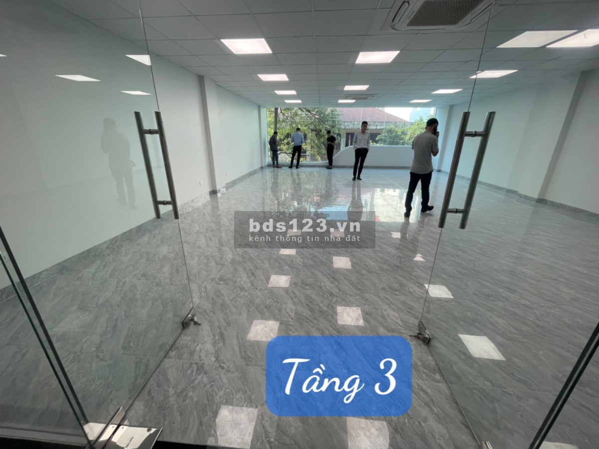 Chính chủ cho thuê Văn Phòng ngõ 102 Khuất Duy Tiến - giá 13 triệu