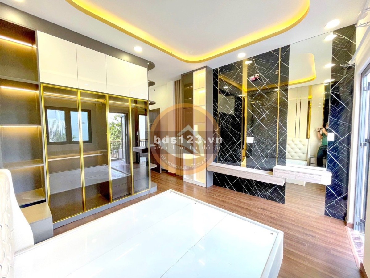Bán nhà đẹp mới hoàn thiện hẻm xe hơi đường số, phường Tân Kiểng, Quận 7
