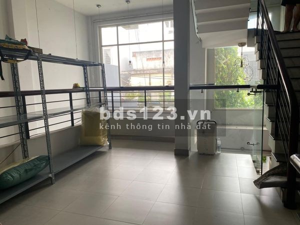 Bán nhà HXH thông Bùi Đình Tuý, chính chủ trang bìa, DT 105m², giá chỉ 10,5 tỷ