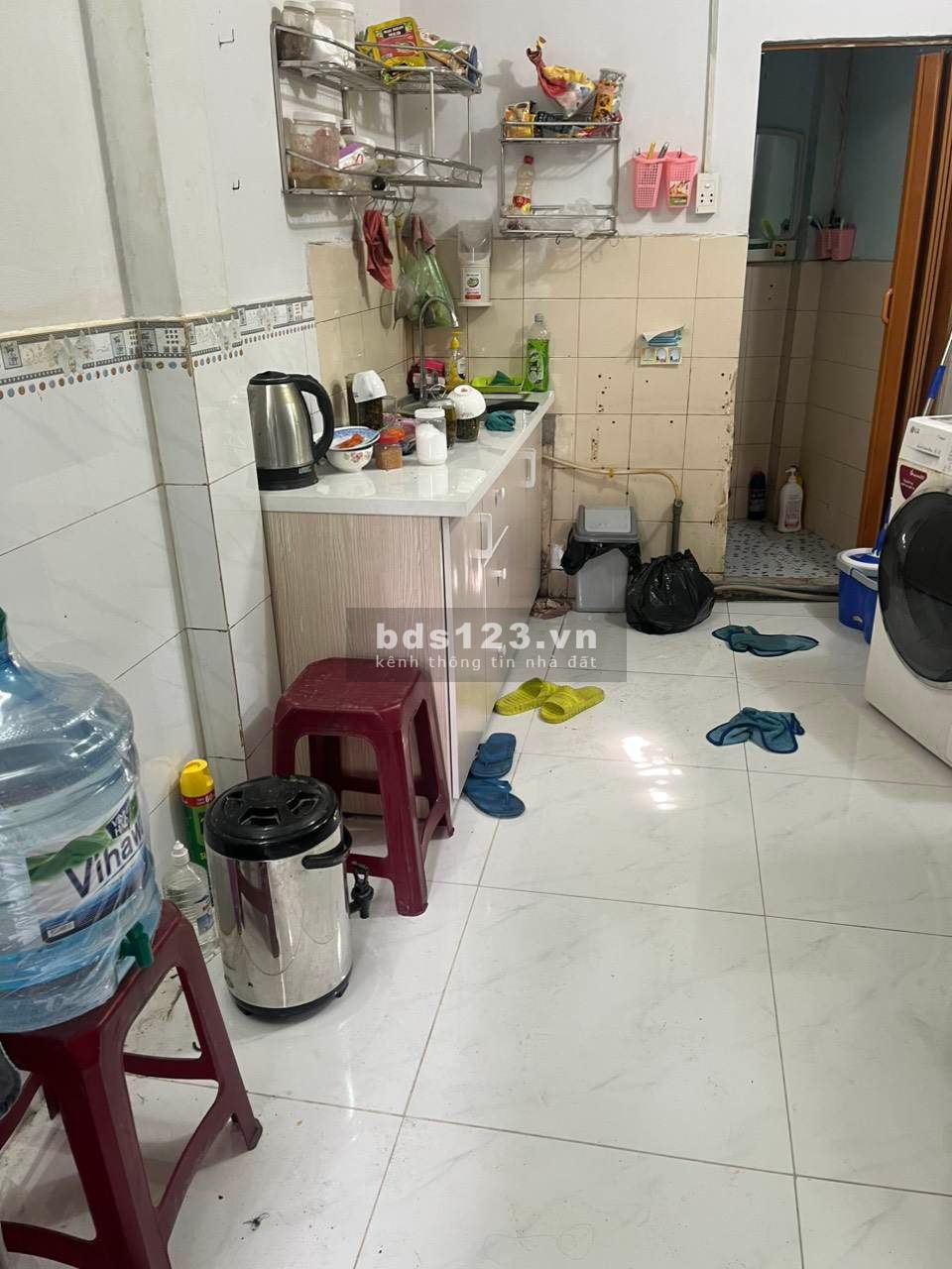 Nhà nguyên căn Dương Quảng Hàm, 1 trệt 1 lửng , có ban công – ưu đãi cho sinh viên