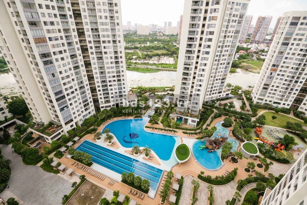 Ở nhà đẹp không khó, Có Ms.Hoàng Oanh lo! Chỉ 18 triệu căn 1PN 52m2 view hồ bơi full nội thất