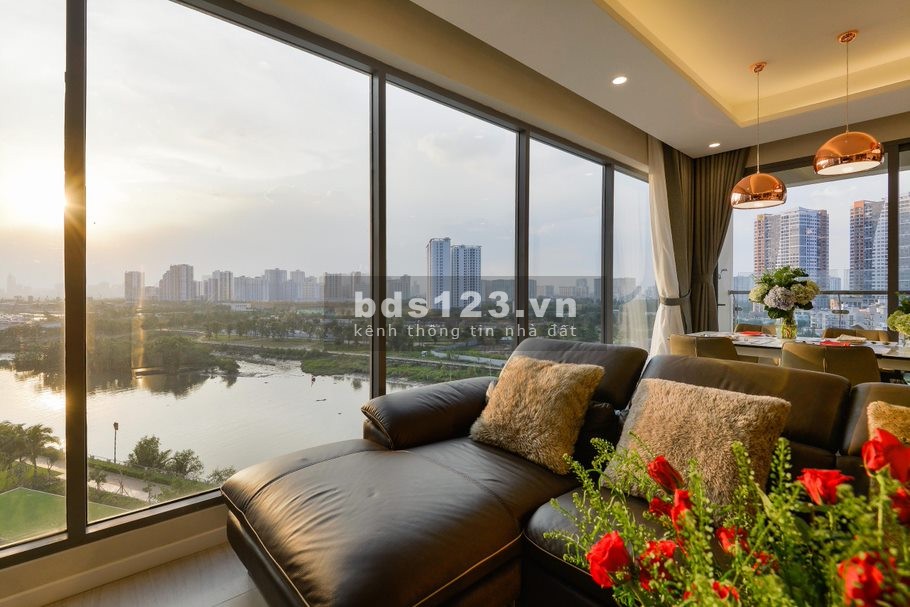 Uầy uầy uây uây, Sao mới gặp lần đầu mà muốn thuê ngay căn 3PN View Sông + LM81 - Nội thất cao cấp