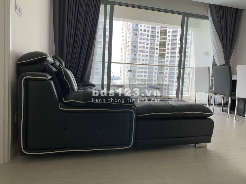ĐẸP TUYỆT! View hồ bơi TUYỆT ĐẸP! Siêu phẩm 2PN đẹp nhất Đảo Kim Cương:Full nội thất- Ban công rộng