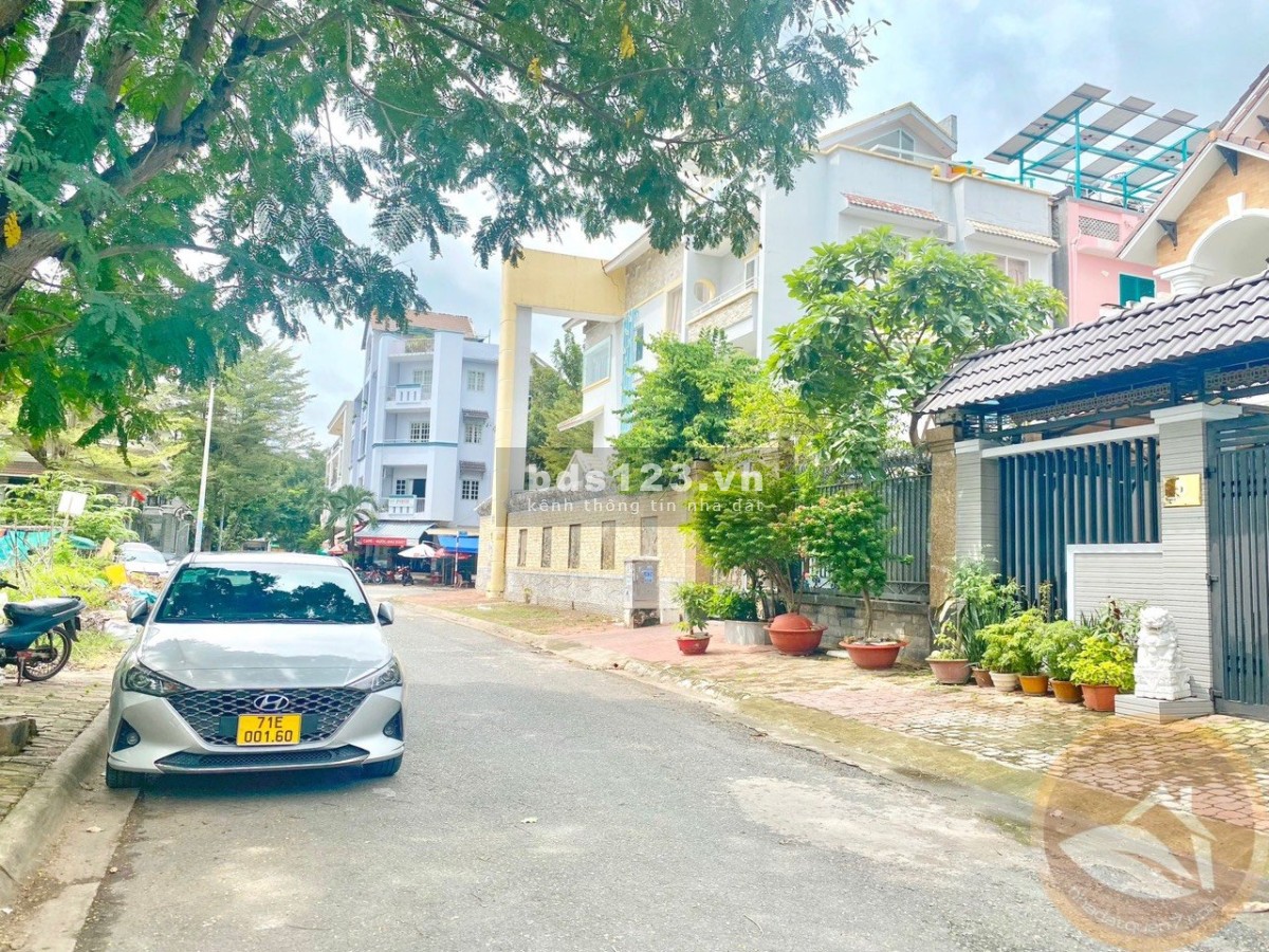 Bán gấp Biệt Thự 2 lầu Mặt Tiền KDC Nam Long TTC, P. Tân Quy Đông, Quận 7