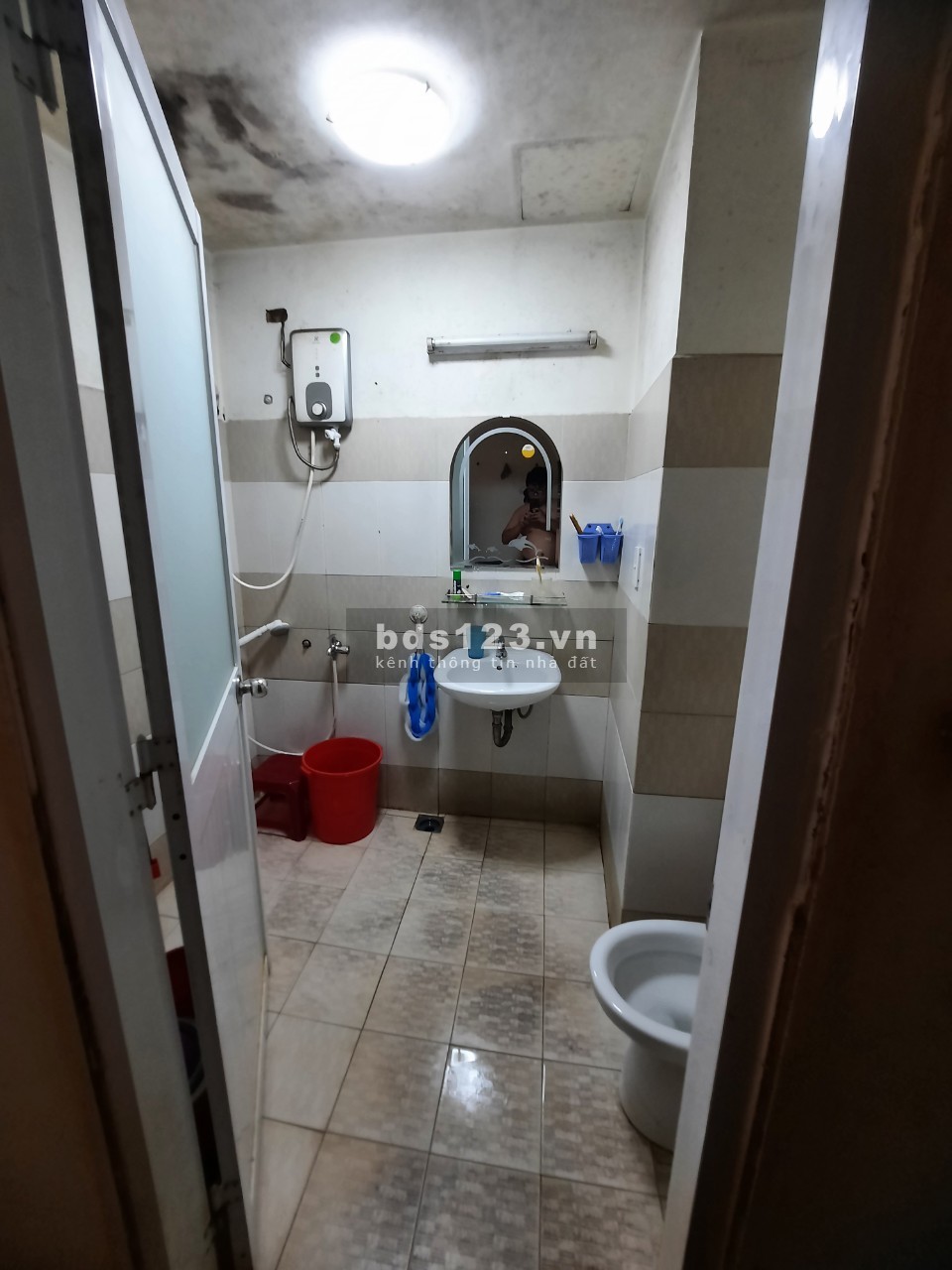 Bán căn hộ Conic Garden, DT 45m2 1PN 1WC giá 1,350 tỷ ( còn thương lượng ) . LH : 0937719461