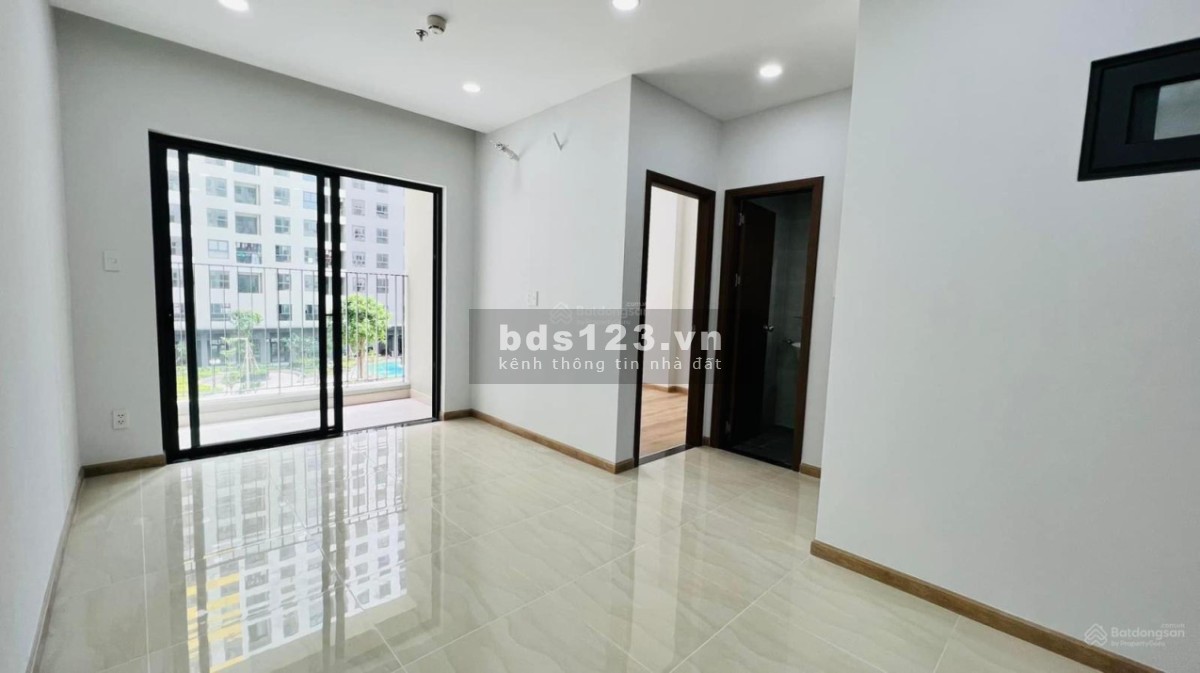 Chính chủ bán căn 2PN 2WC 51m2 dự án Bcons Plaza Bình Dương giá 1,75 tỷ