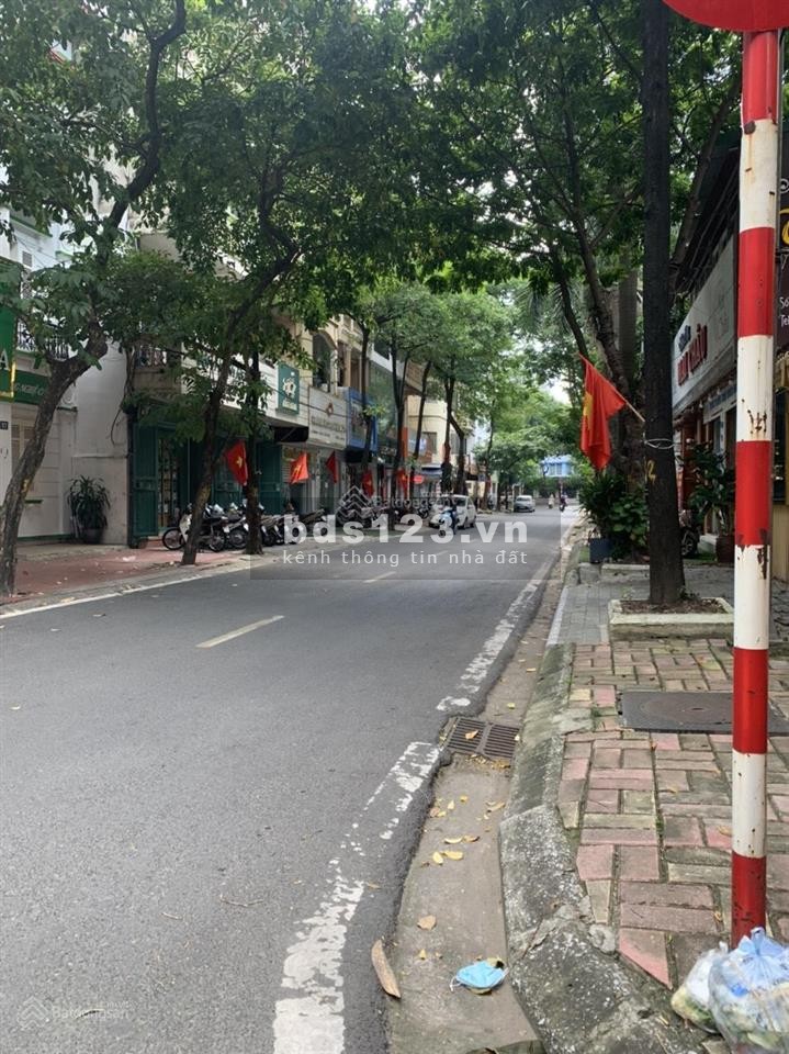 Bán nhà phân lô Lạc Trung, Hai Bà Trưng, ngõ rộng view thoáng, nội thất đẹp, kinh doanh văn phòng