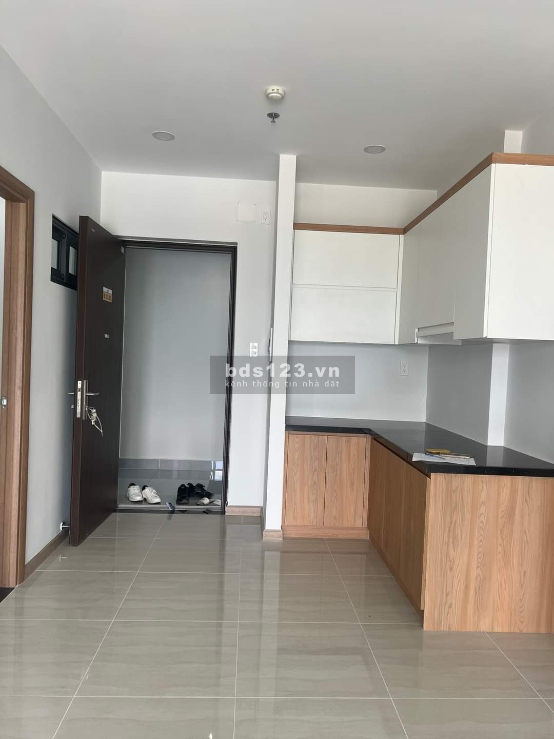 Chính Chủ Cần Bán Gấp Trước Tết Căn Bcons Plaza Chỉ 1.395 Tỷ, Còn Thương Lượng. LH: 0909568994