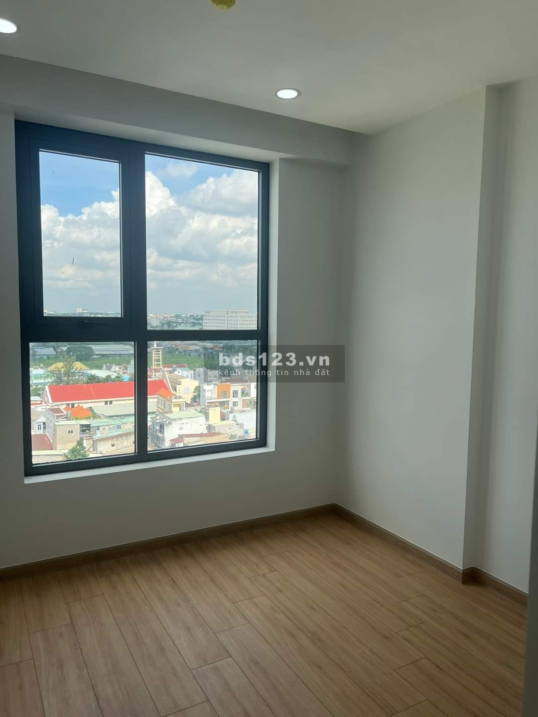 Chính Chủ Cần Bán Gấp Trước Tết Căn Bcons Plaza Chỉ 1.395 Tỷ, Còn Thương Lượng. LH: 0909568994