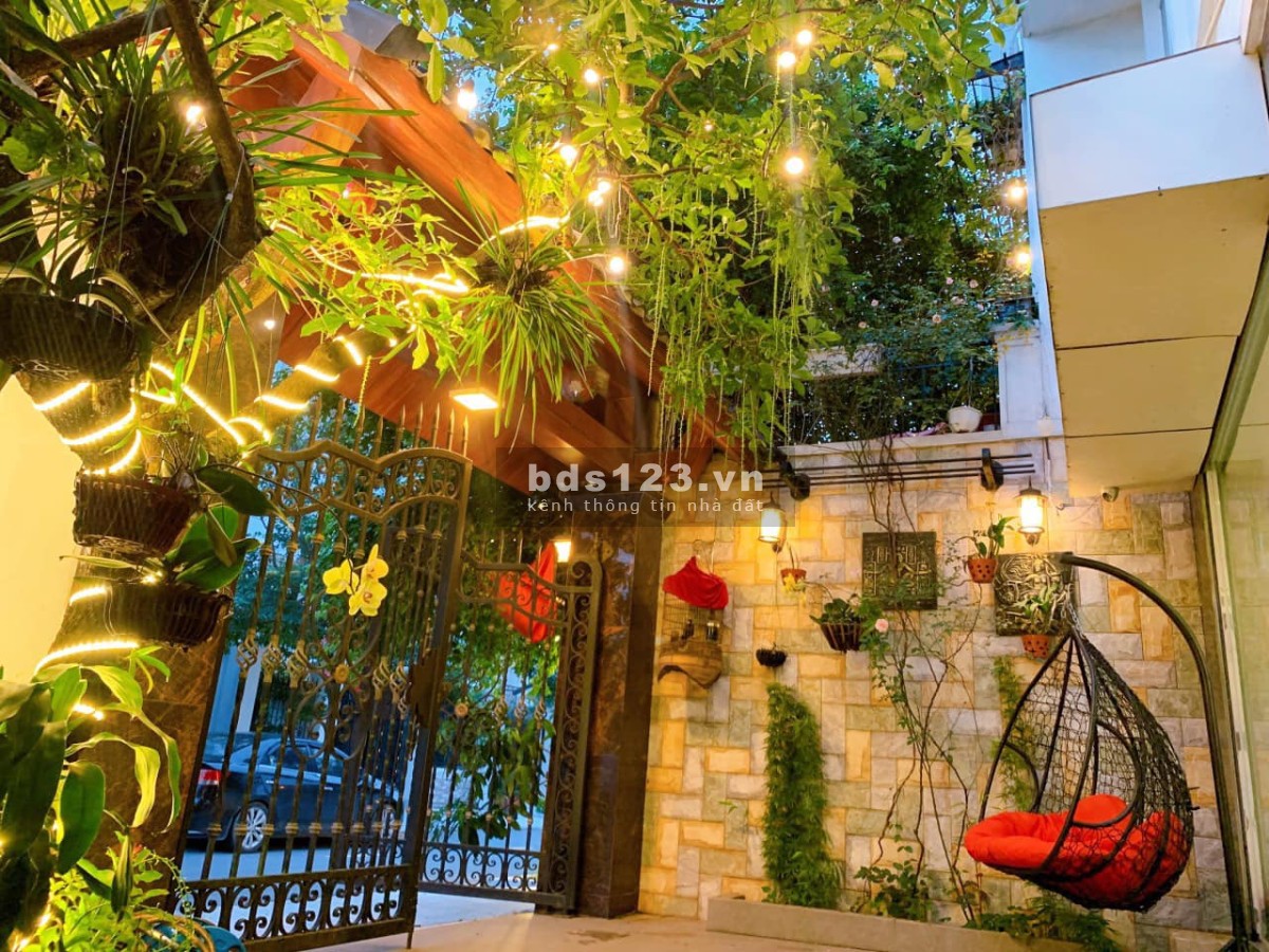 Biệt thự nhà vườn, 144m2, 5 tầng, mặt tiền 22m2, giá 23.5 tỷ