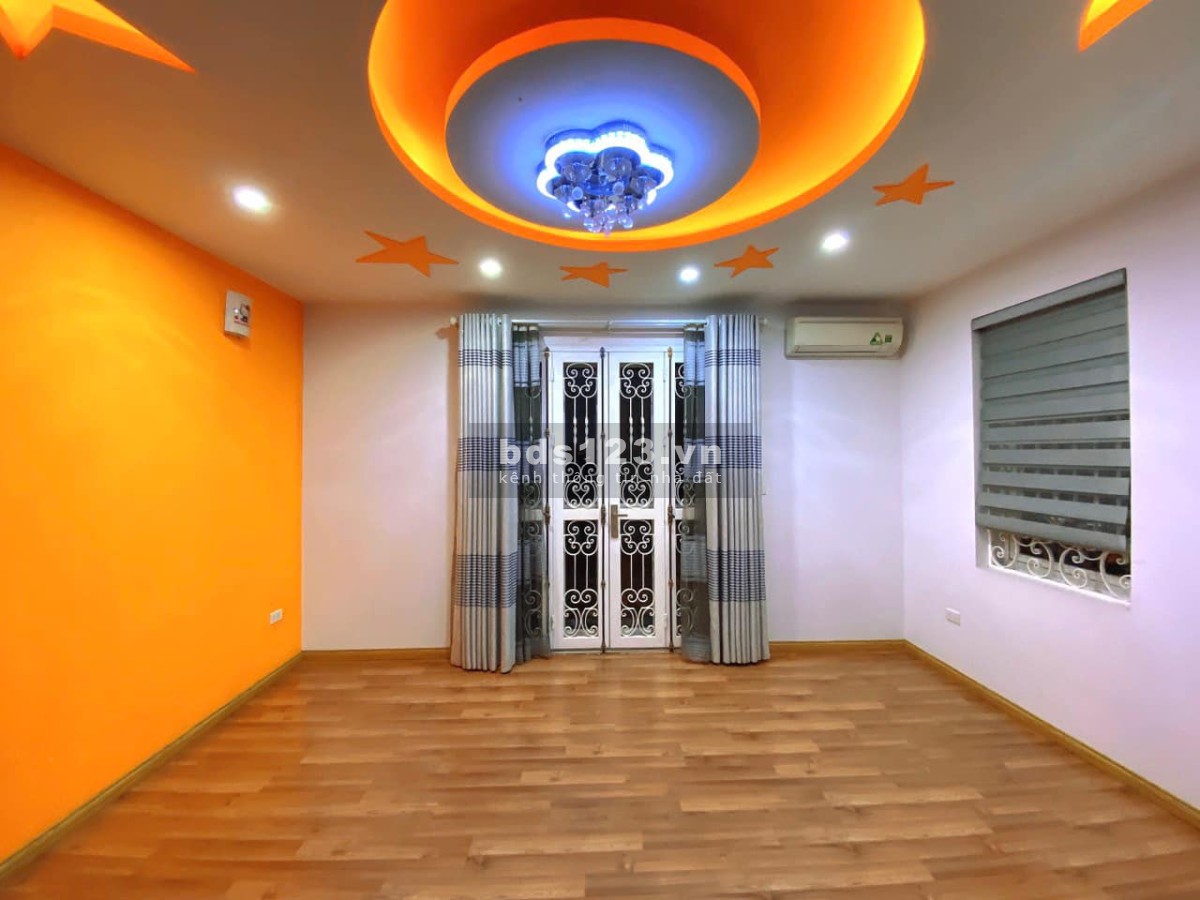 Biệt thự nhà vườn, 144m2, 5 tầng, mặt tiền 22m2, giá 23.5 tỷ