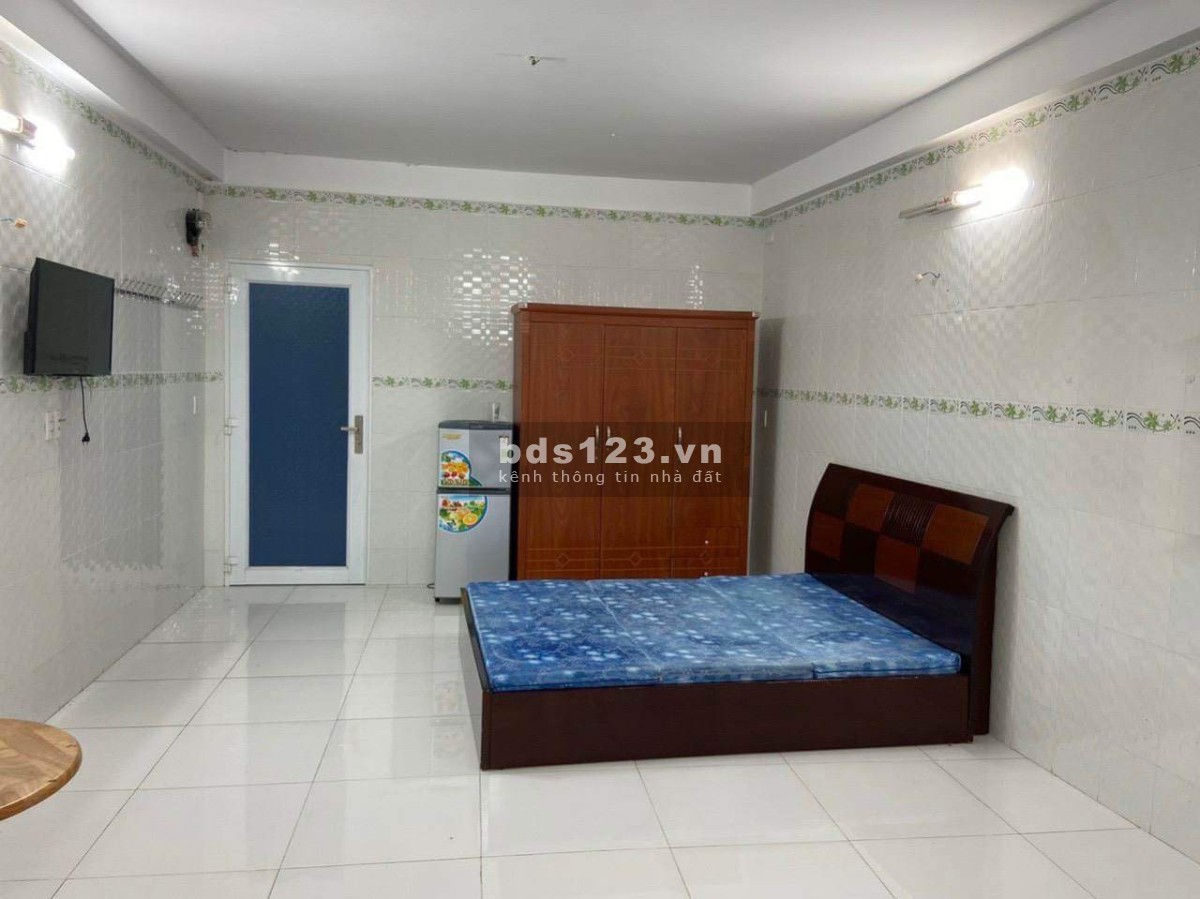 Cho thuê căn hộ tại quận 8 gần cầu Nguyễn Văn Cừ, giá 5 triệu