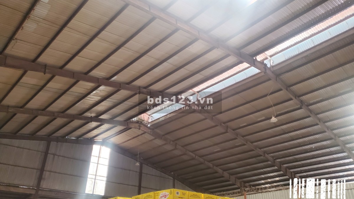 Cần cho thuê gấp kho 2000m2 tại QL 1A, Phường Bình Chiểu, TP. Thủ Đức