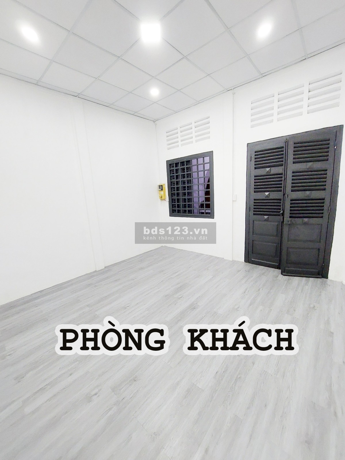 Chính chủ bán căn hộ 261/26 Trần Hưng Đạo P.Cô Giang Q1 giá tốt