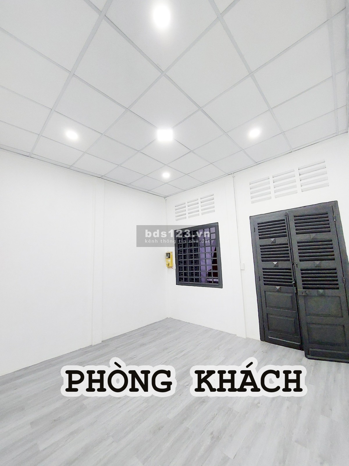 Chính chủ bán căn hộ 261/26 Trần Hưng Đạo P.Cô Giang Q1 giá tốt