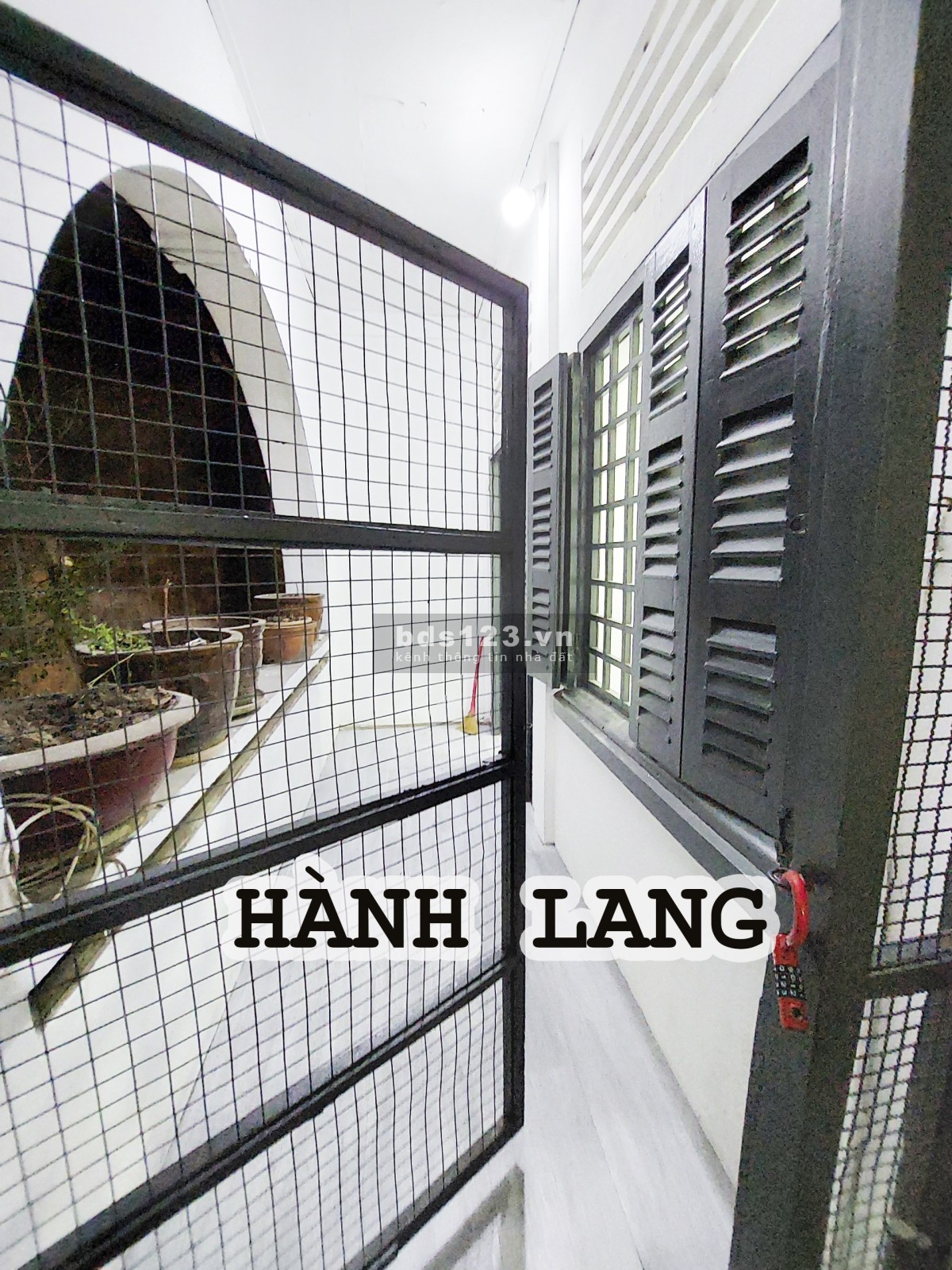 Chính chủ bán căn hộ 261/26 Trần Hưng Đạo P.Cô Giang Q1 giá tốt