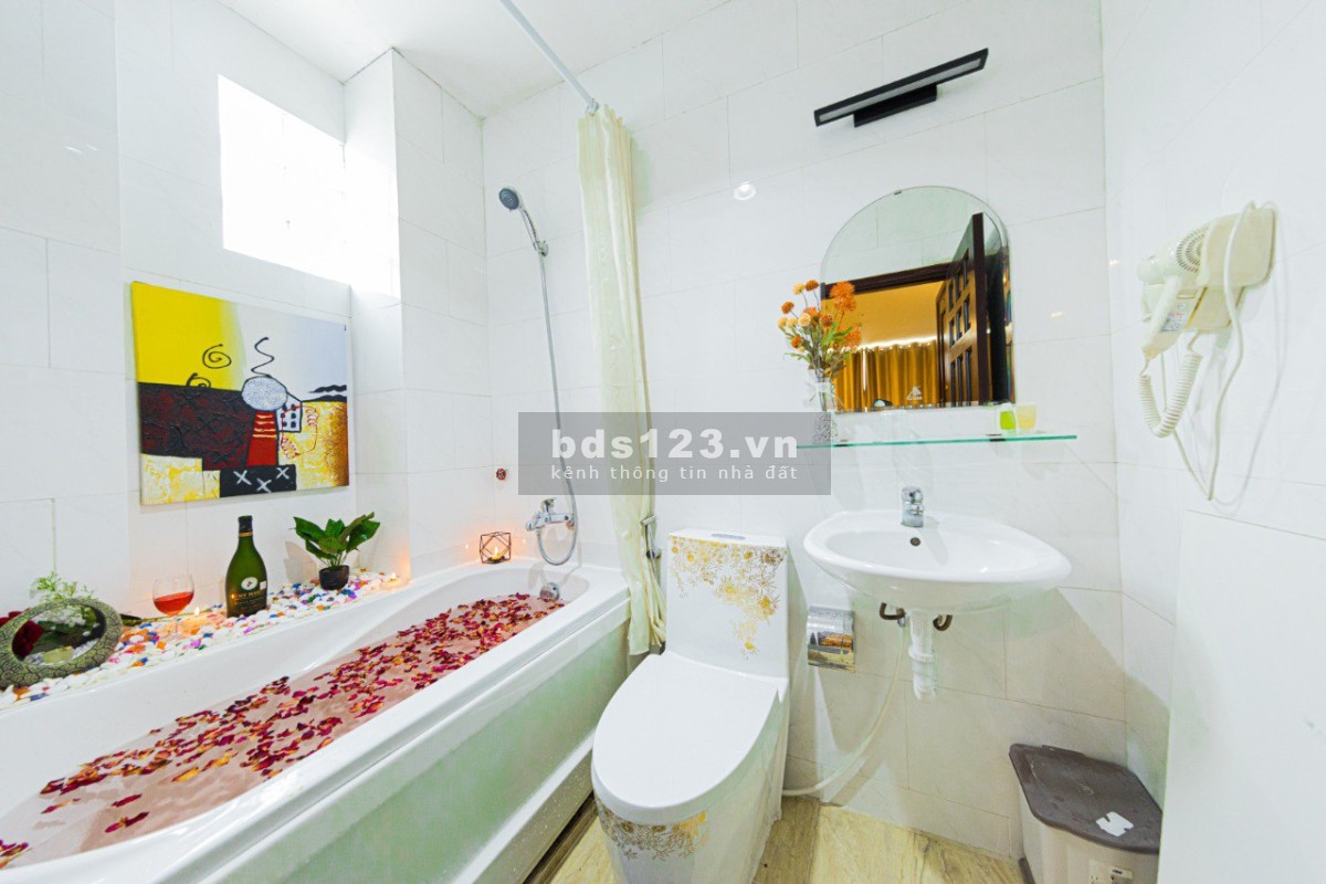 Phòng full nội thất giá tốt tại Nguyễn Thị Minh Khai, Quận 1 giá 7.5 triệu