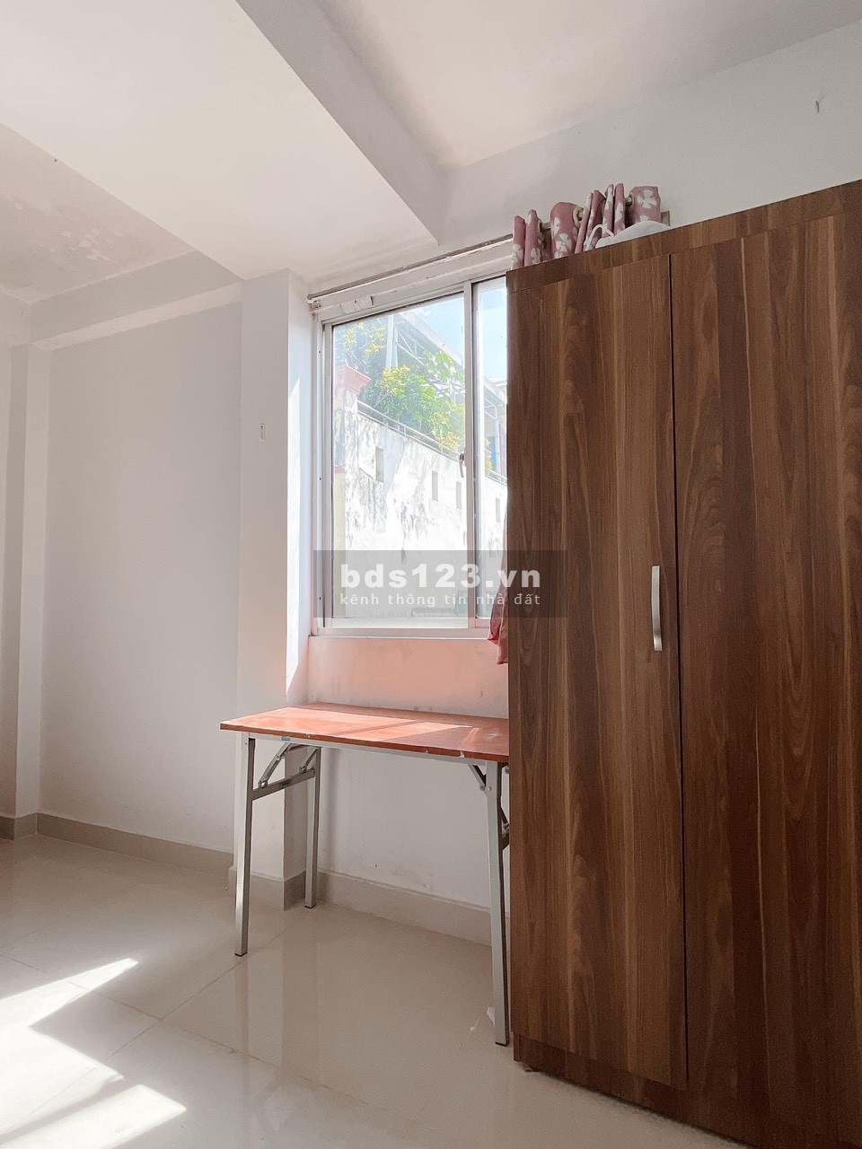 Phòng giá rẻ tại 212 Nguyễn Văn Nguyễn, Quận 1 giá 4.5 triệu