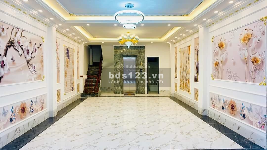 Loa hậu phố Nhuệ Giang Nguyễn Trãi, Hà Đông, DT 39m2*5T mới, 1 nhà ra ô tô đỗ giá chỉ 4.3 tỷ