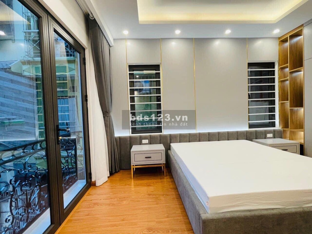 Bán nhà 5 tầng mới koong tại phố Quang Trung, Hà Đông, DT 33m, giá 4 tỷ