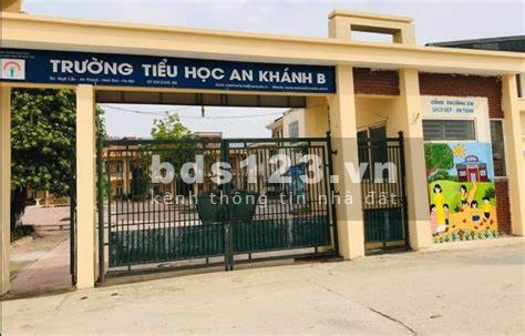 Hiếm, Cực hiếm, ngay Lê Trọng Tấn, kinh doanh, công ten ne tránh, 30m2, 3 tầng chỉ 3,2 tỷ