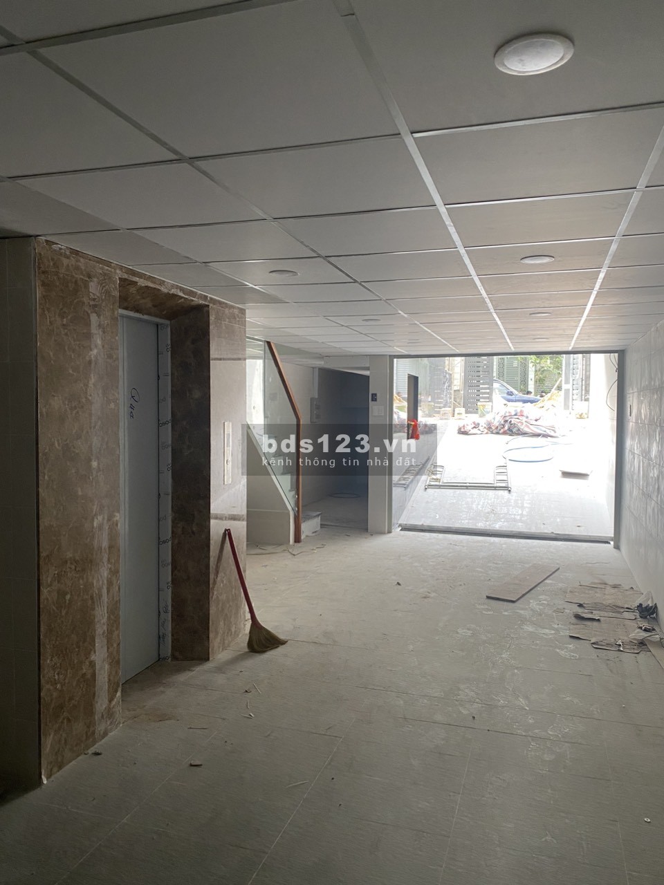 Cho thuê nhà KĐT Vạn Phúc, Thủ Đức. 1 hầm, 1 trệt, 2 lầu, thang máy