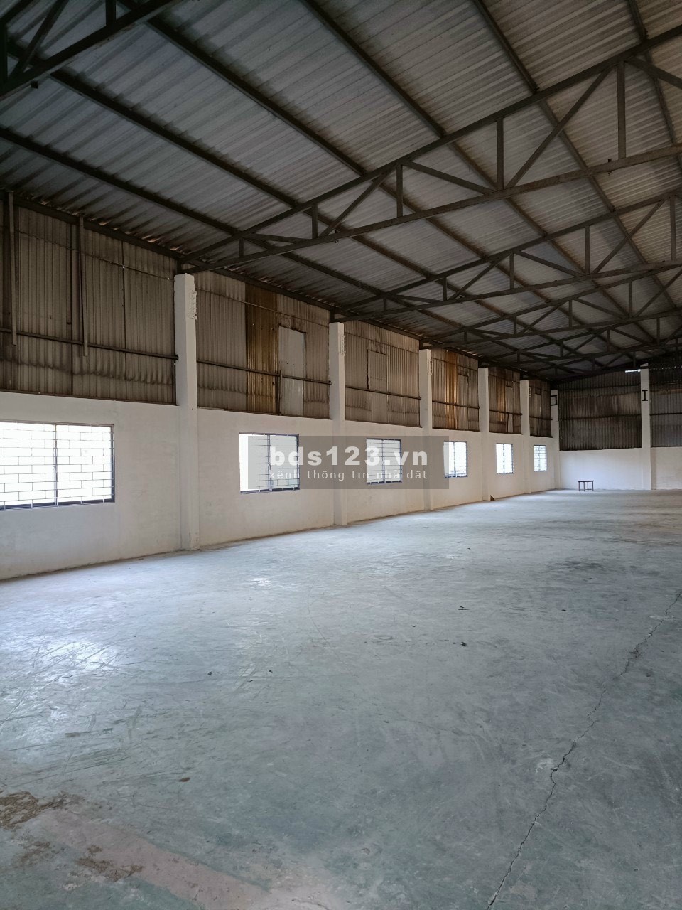 Cho thuê kho dt 1500m2 - 4400m2 Phan Huy Ích, phường 14, Quận Gò Vấp