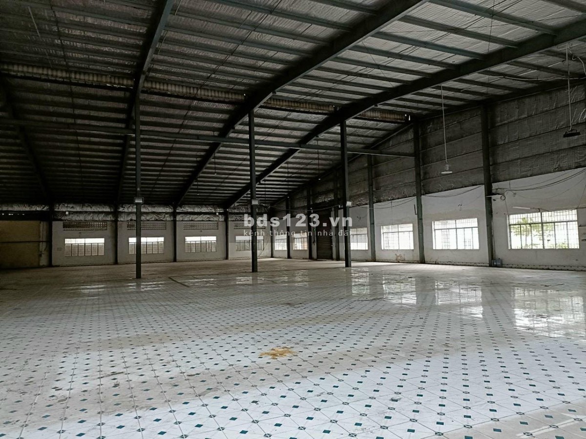 Cho thuê kho dt 1500m2 - 4400m2 Phan Huy Ích, phường 14, Quận Gò Vấp