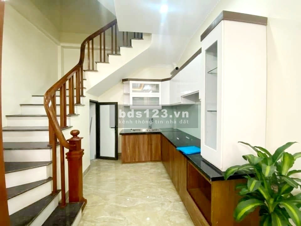 Bán nhà ngã 3 mặt phố Hồng Mai quận Hai Bà Trưng 4.85 tỷ