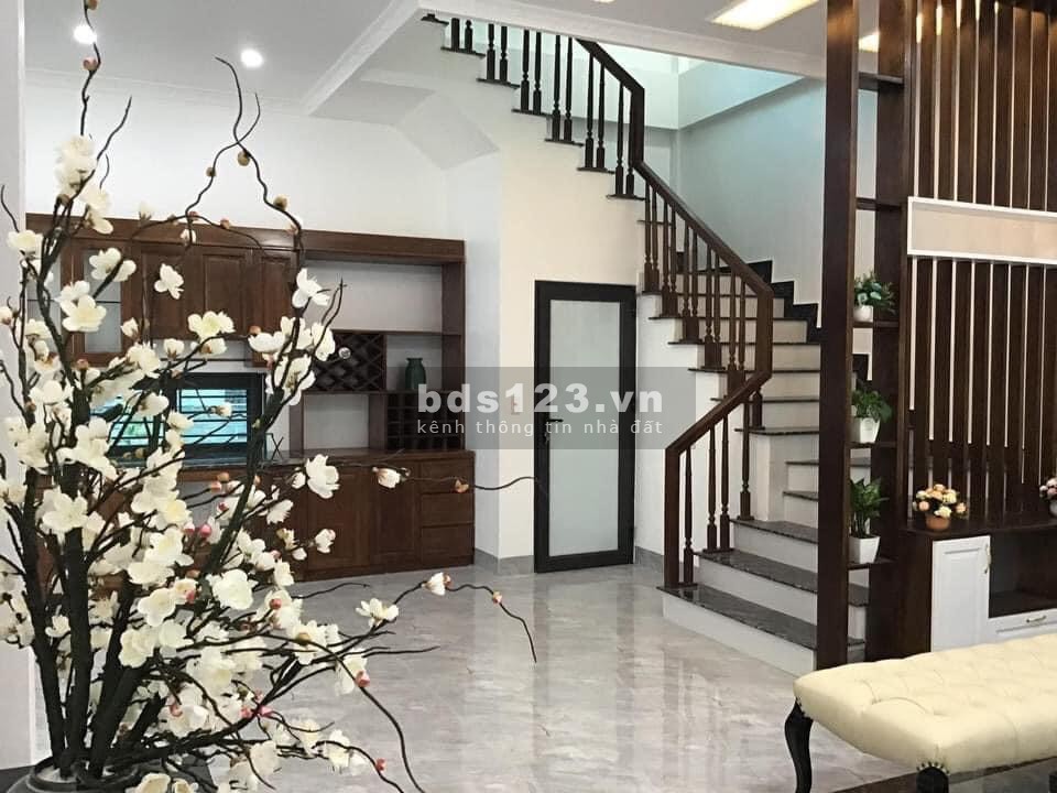 ️CC cần bán nhà 3 tầng Mặt Phố Cô Đông - phường bình hàn - Hải Dương Diện tích : 77,1 m2