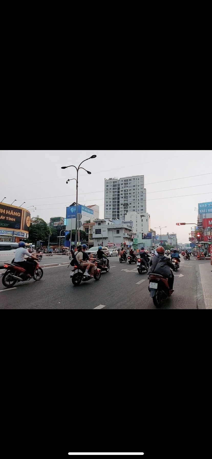 Bán nhà 4 tầng Mặt tiền VIP lê Hồng Phong ngang 4,8m đỉnh