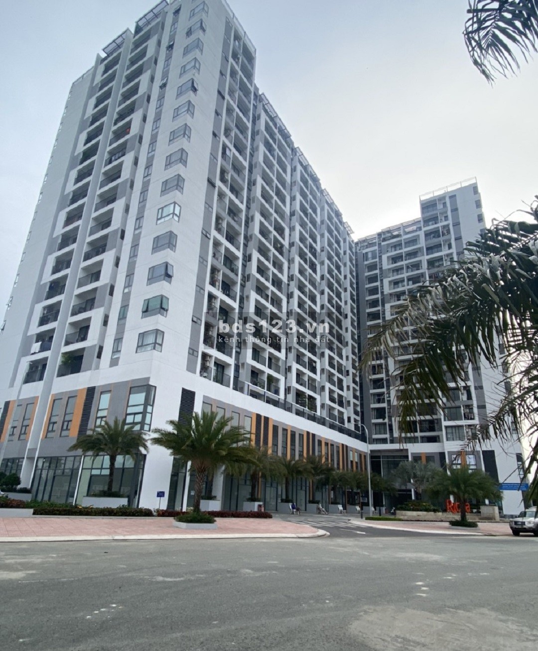 Chủ bán Penthouse Ricca quận 9 gần Q.2, 115m2 - 3PN chỉ 3.8 tỷ, hỗ trợ vay - 0914538498