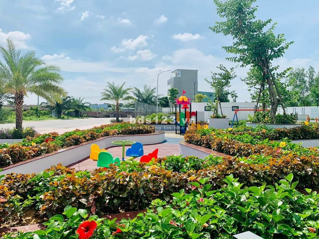 Chủ bán Penthouse Ricca quận 9 gần Q.2, 115m2 - 3PN chỉ 3.8 tỷ, hỗ trợ vay - 0914538498
